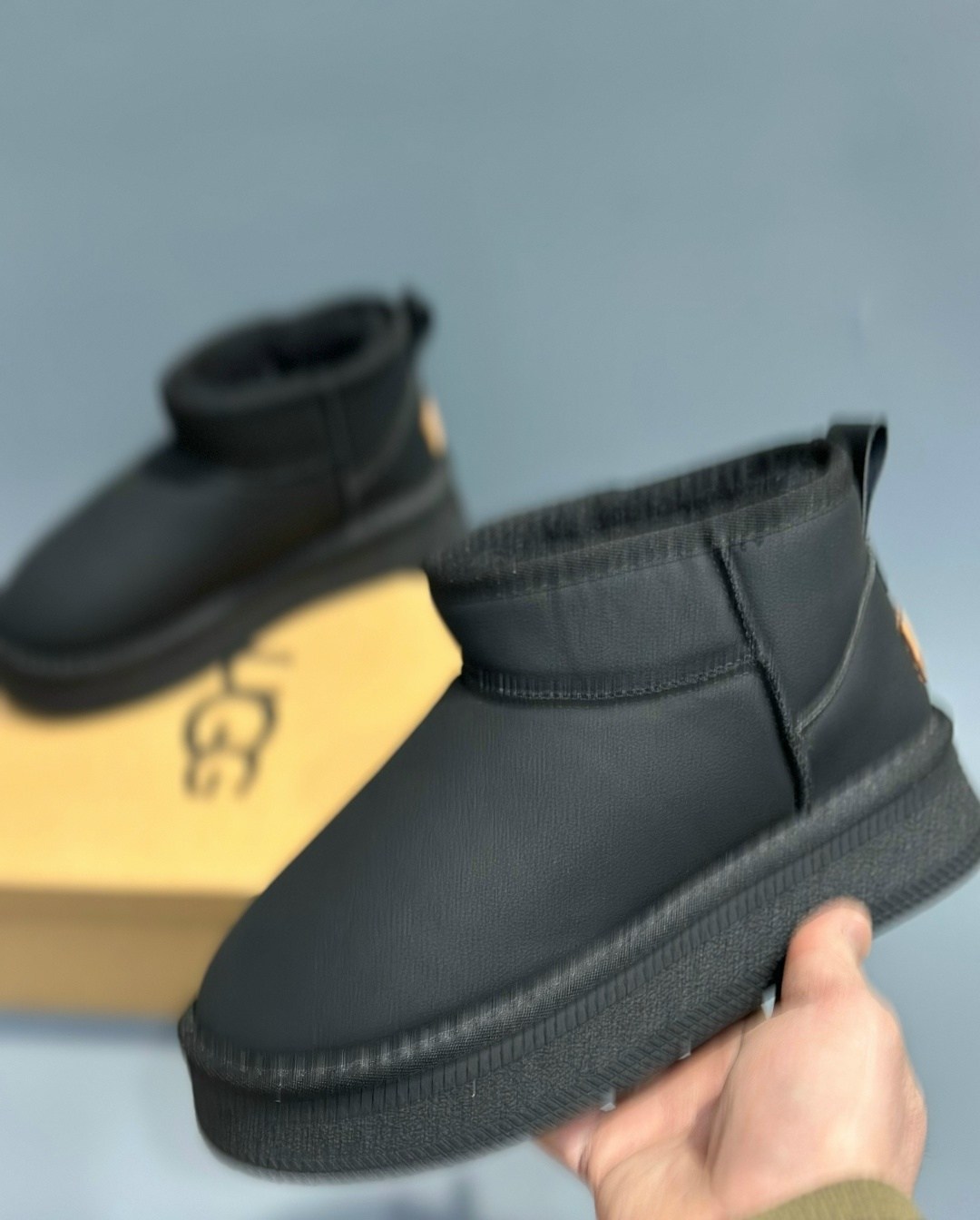 мужские угги ugg classic mini зимние черные,мужские угги ugg mens classic ultra mini leather black,угги ugg classic mini размер 41 черный,угги женские,ugg ultra mini