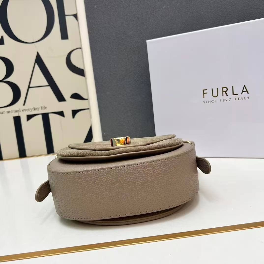 furla сумка через плечо 26cm × 18cm × 8cm,сумка фурла,сумка,furla сумка женская,женская сумочка