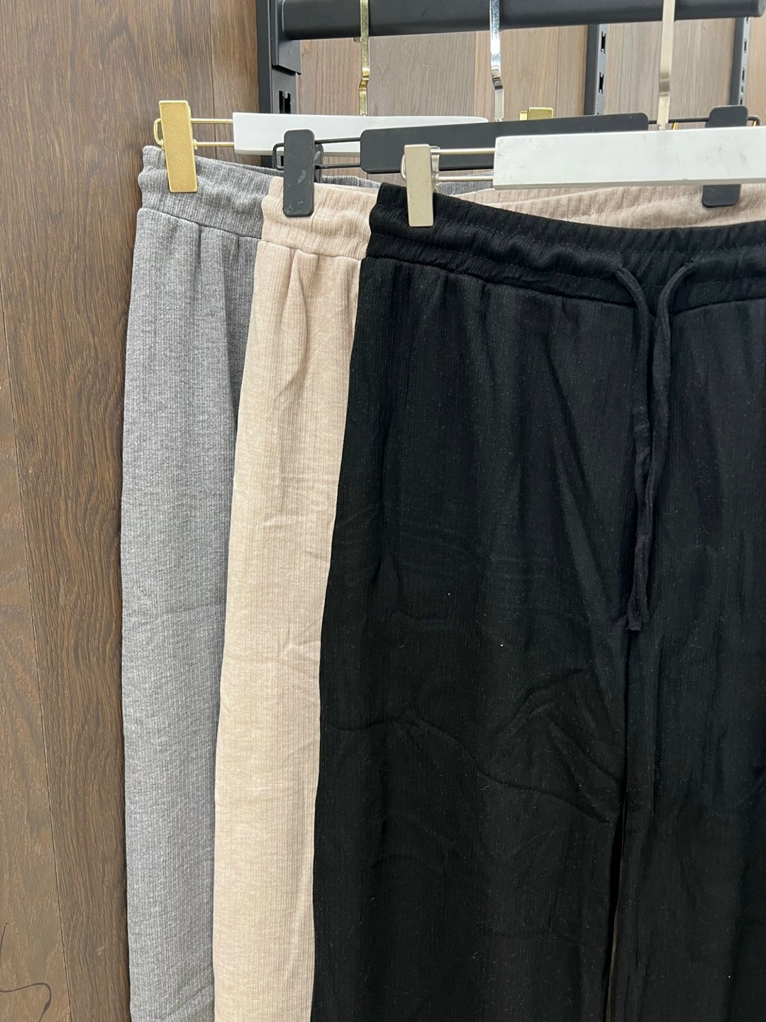 широкие брюки,теплые брюки широкие,широкие женские брюки,брюки с широкими штанинами,трикотажные брюки