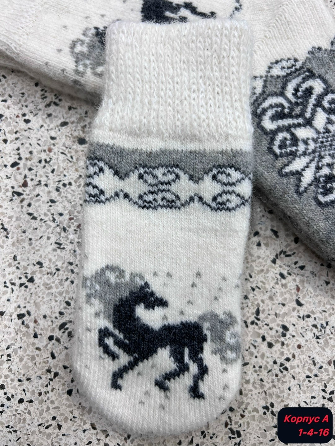 носки шерстяные женские,носки шерстяные,носки женские,носки зимние шерстяные,носки со снегирями