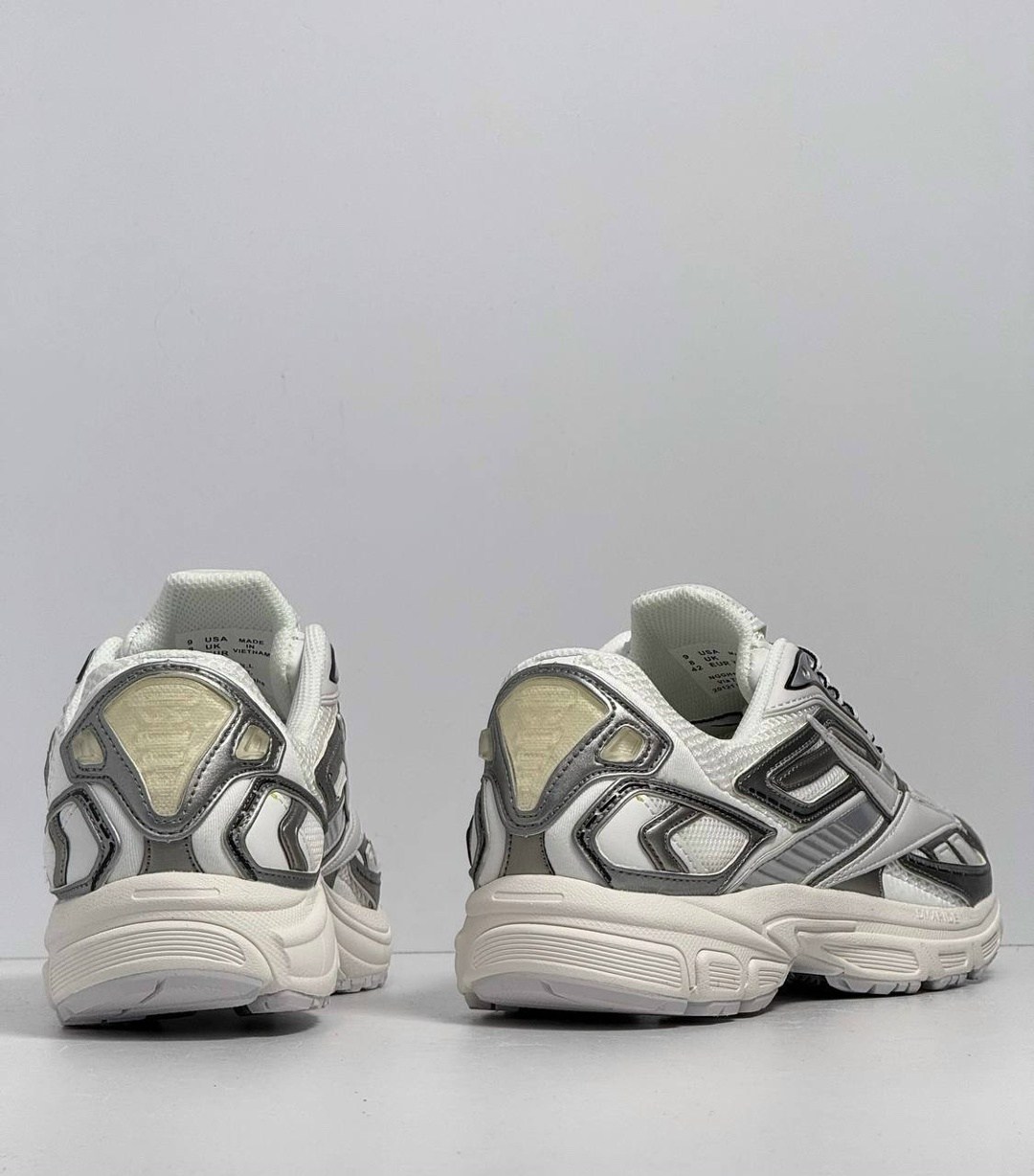 женские кроссовки,кроссовки низкие,оригинальные кроссовки,массивные кроссовки,кроссовки повседневные