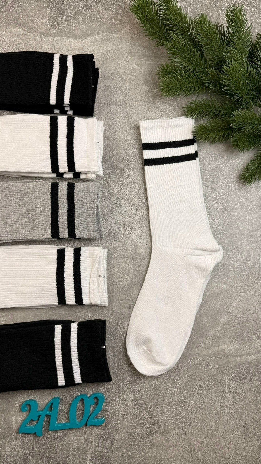 носки с полосками,белые носки классические,носки высокие белые,носки модная,носки белые длинные