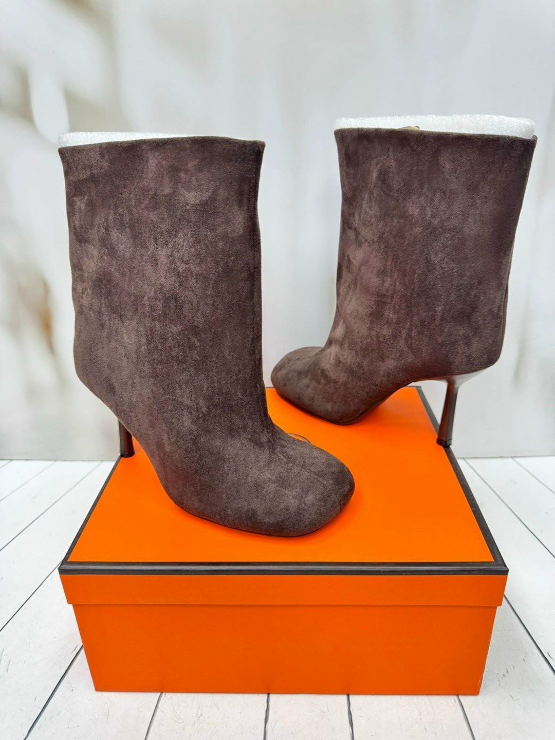 ,замшевые ботильоны,женские ботильоны, женская,ботильоны изабель марант