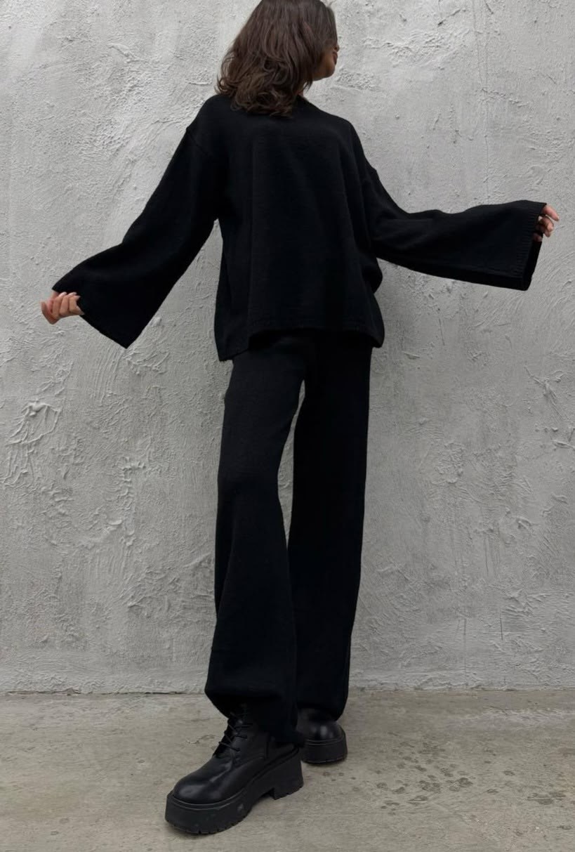 брючный костюм,костюм женский,женский трикотажный костюм,красный костюм,спортивные костюмы