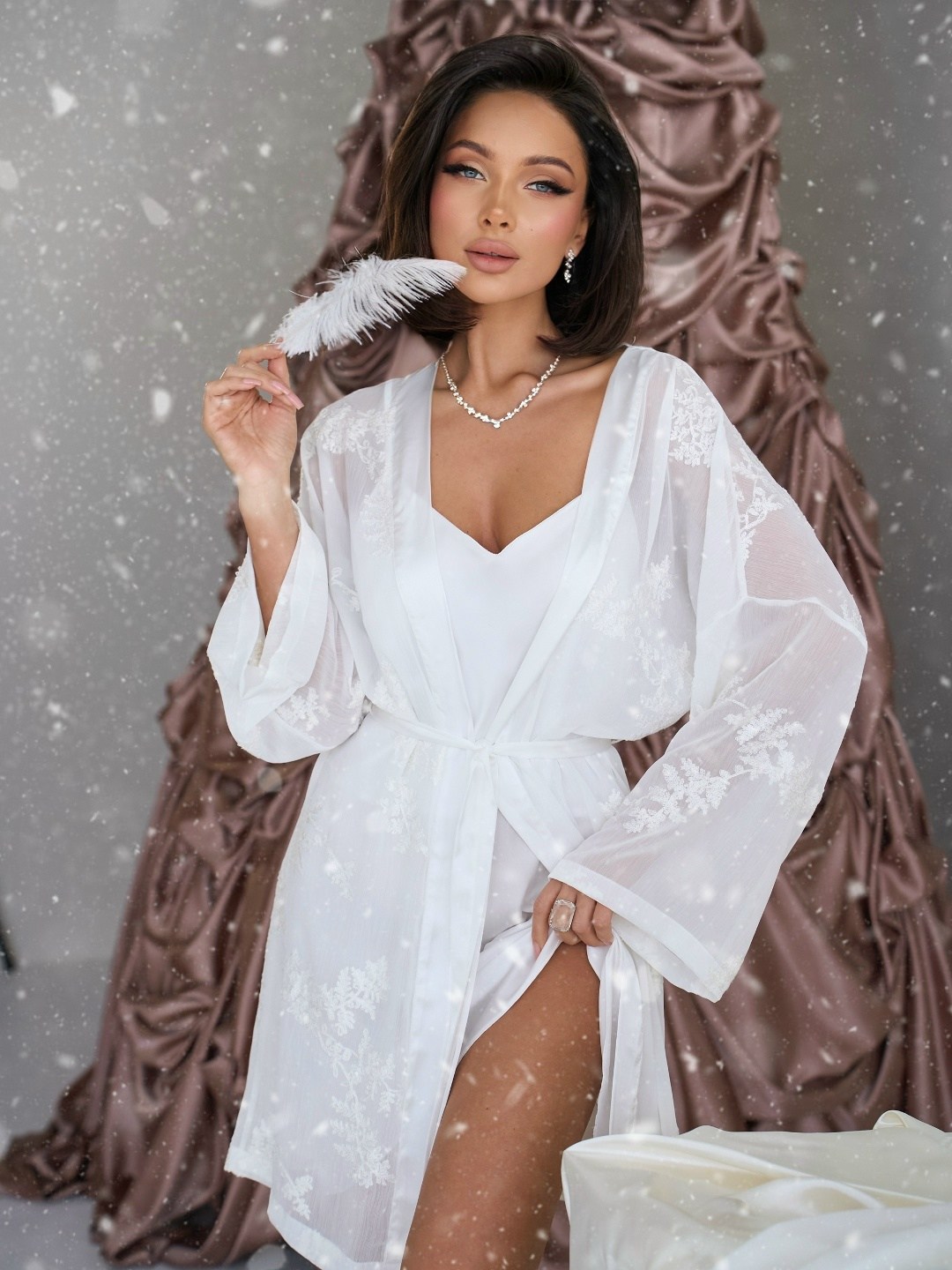 шелковый халат,женский халат,халат женский шелковый,халат пеньюар,халат belle femme белый