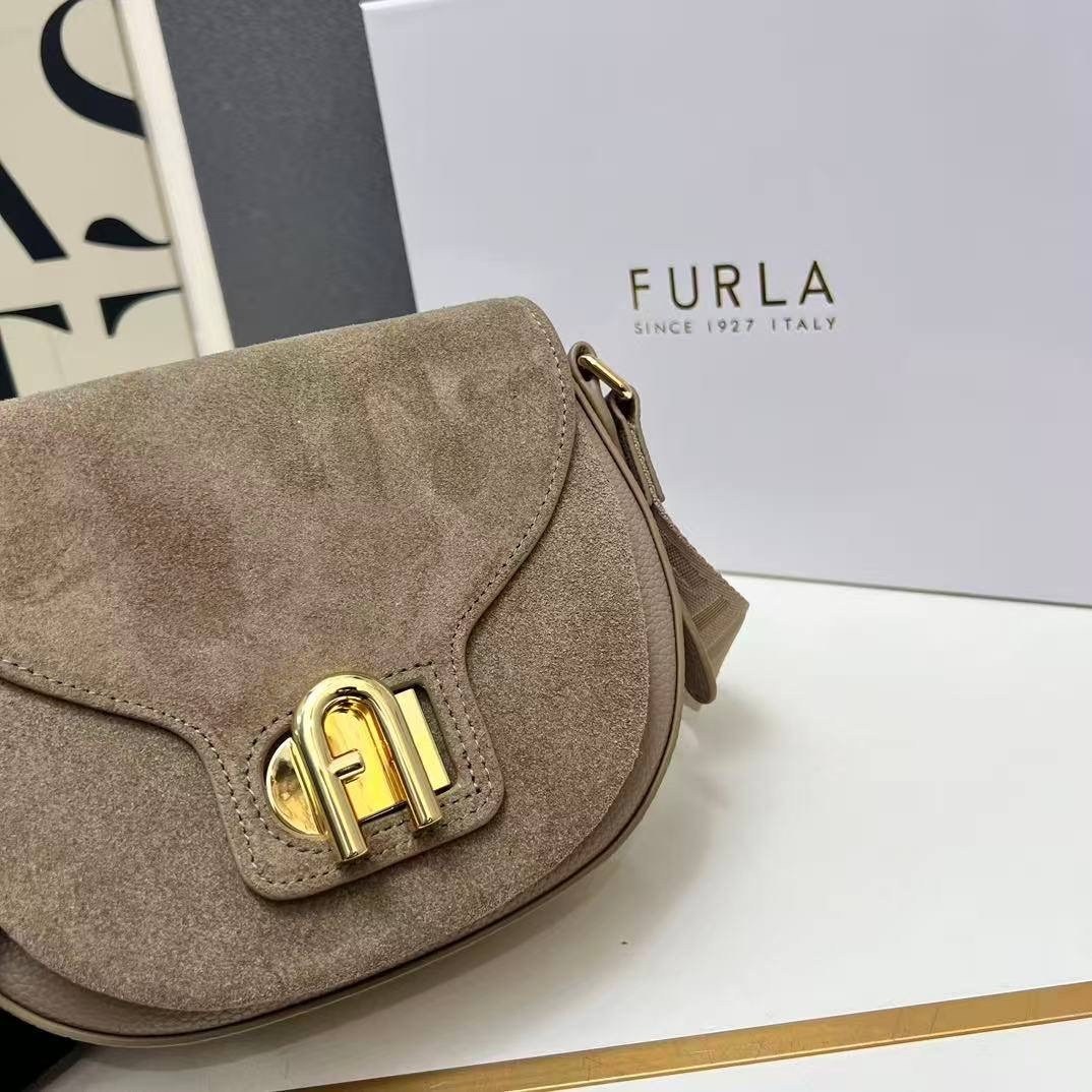 furla сумка через плечо 26cm × 18cm × 8cm,сумка фурла,сумка,furla сумка женская,женская сумочка