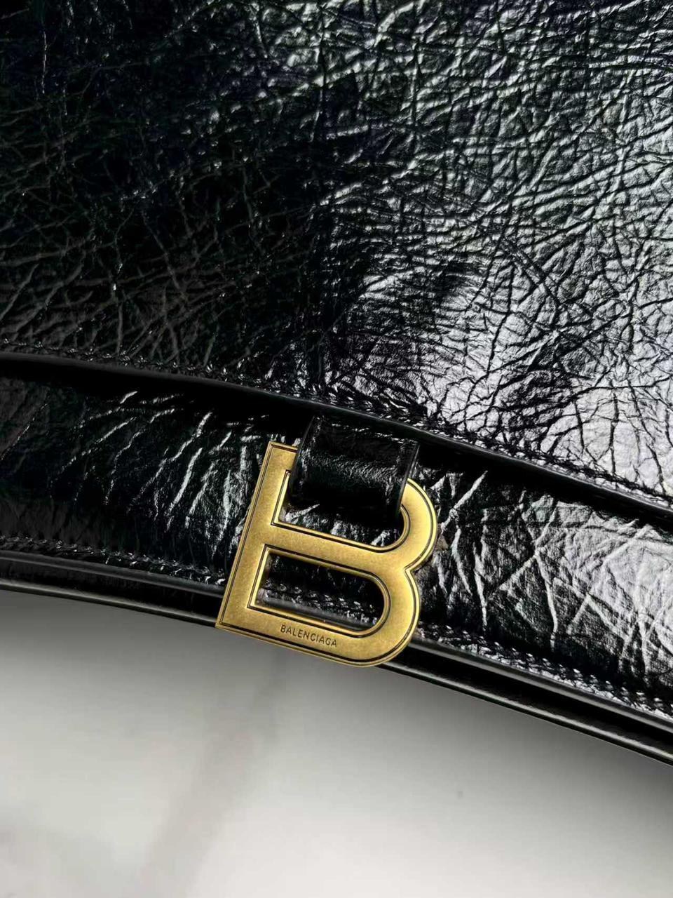 сумка balenciaga,сумка balenciaga 30х16 натуральная кожа,сумка на плечо balenciaga,модная женская сумка,сумка