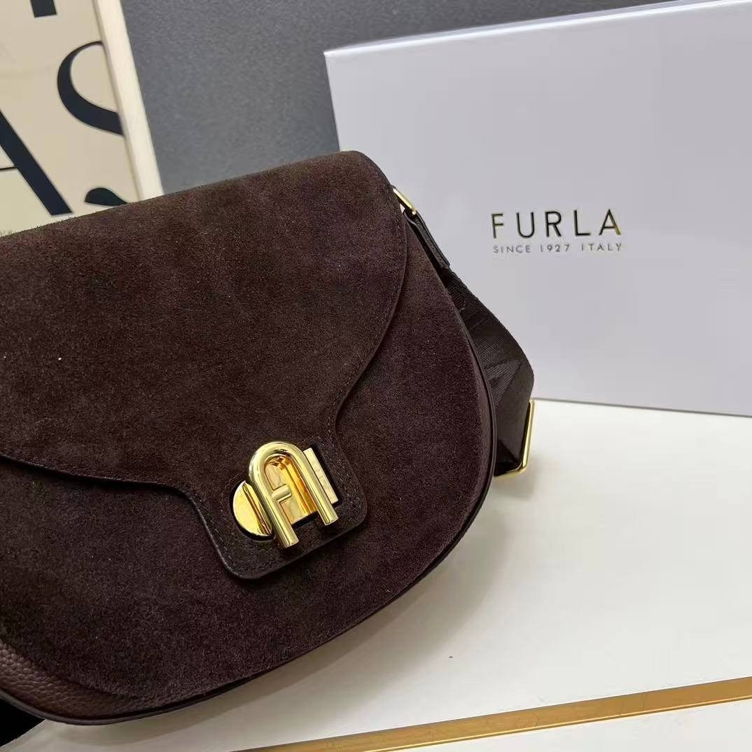 сумка,сумка coccinelle натуральная замша,женская замшевая сумка,сумка на плечо furla из воловьей кожи,сумка на плечо