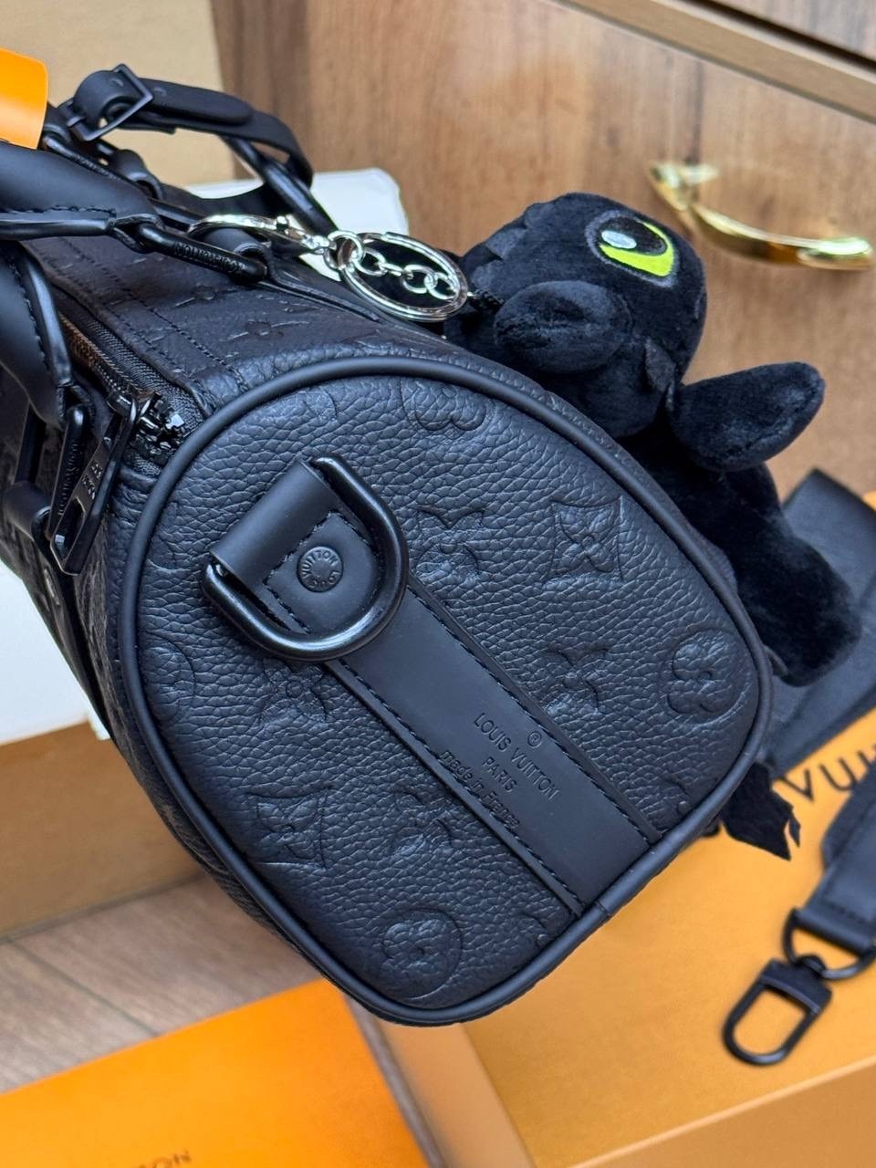 louis vuitton сумка,сумка louis vuitton женская,louis vuitton сумка на плечо,сумка на плечо круглая louis vuitton,модная сумка