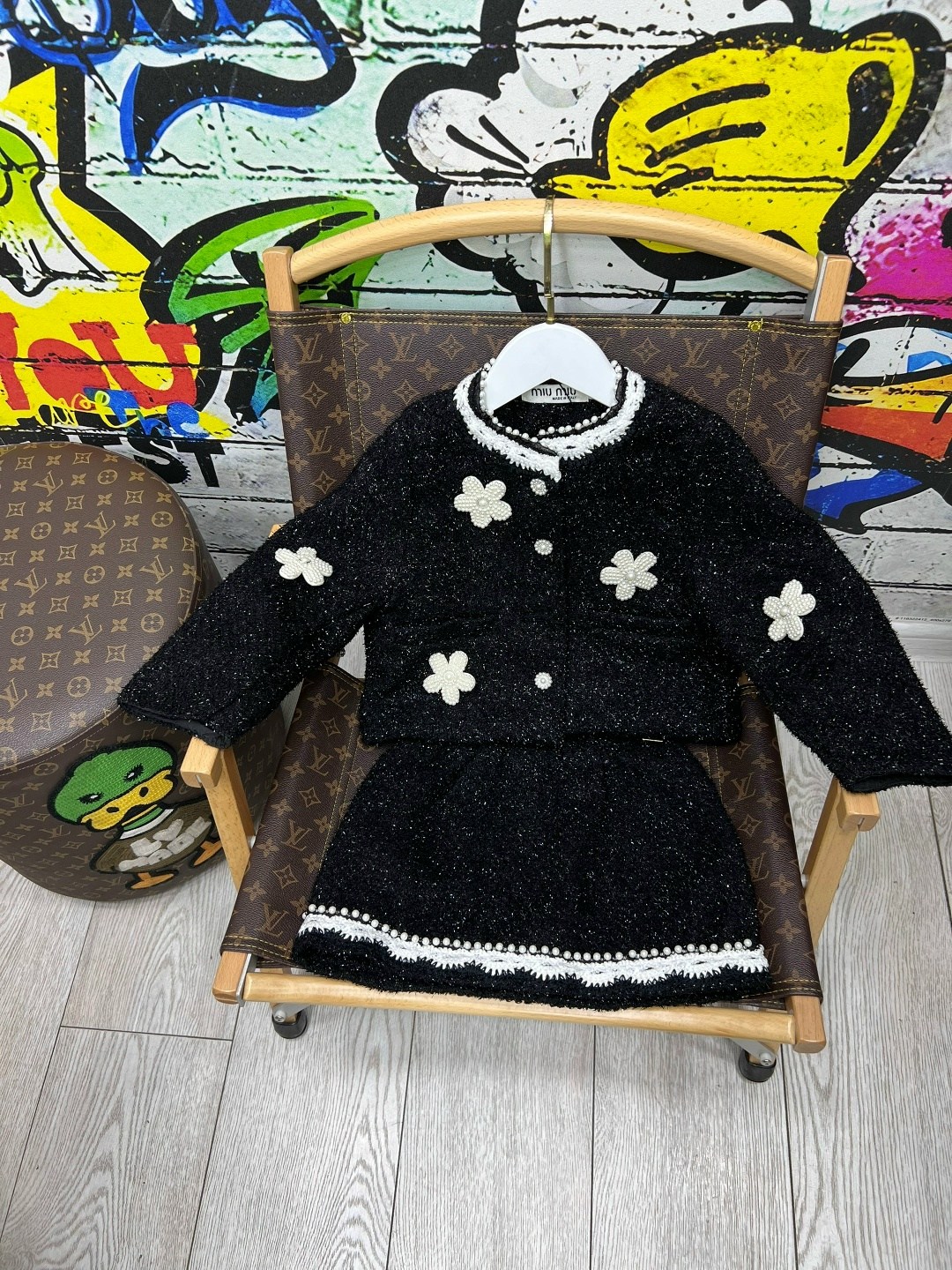 комплекты одежды для девочек,жакет и юбка,вязаный костюм для девочек,стильный костюм для девочки,костюм для девочек