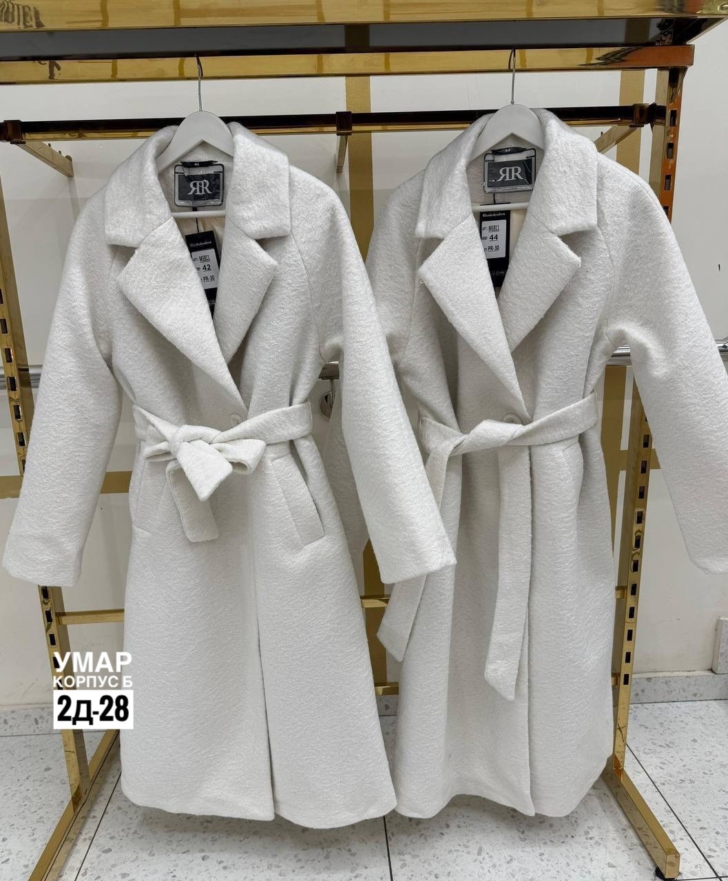 пальто женское,пальто женское из мериноса,пальто меховое,пальто,модные пальто 2025