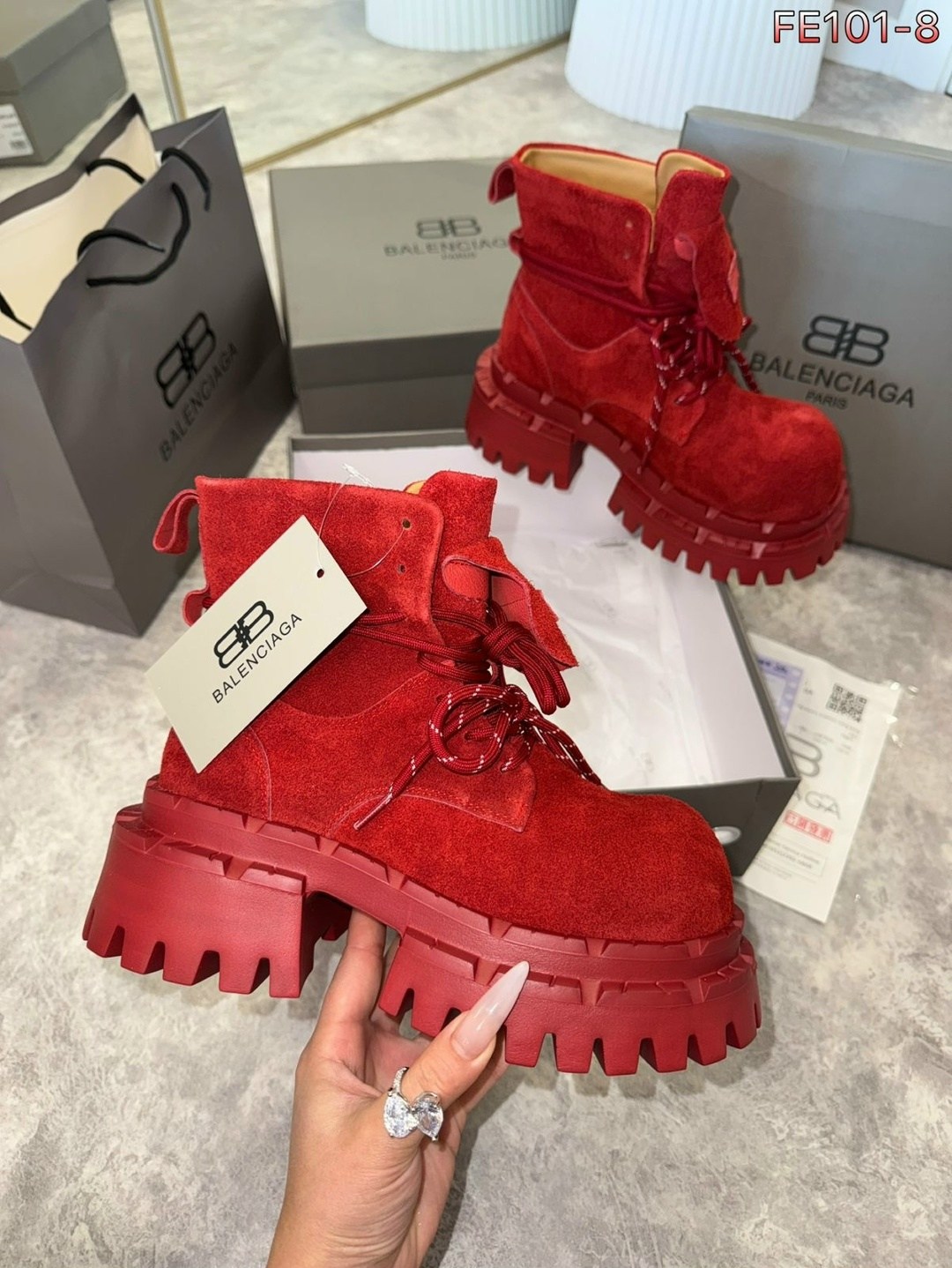 ботинки осенние баленсиага balenciaga цвет пурпурно-розовый,ботинки осенние balenciaga balenciaga розово-пурпурный,женские ботинки balenciaga,ботинки осенние баленсиага balenciaga,ботинки balenciaga