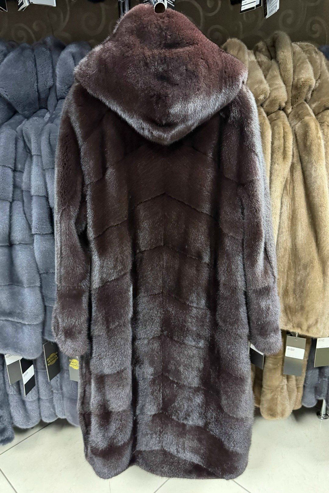 шубка из меха европейской норки с капюшоном цвет лаванда,шубка из меха европейской норки с капюшоном трансформер,шуба норковая с капюшоном,шубка из меха европейской норки с капюшоном,норковая шуба