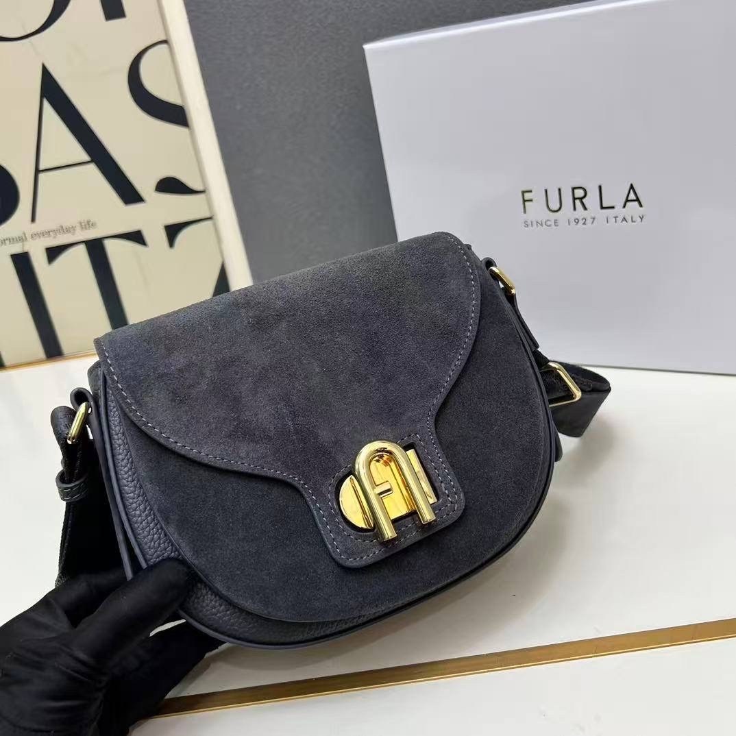 сумка,сумка coccinelle натуральная замша,женская замшевая сумка,сумка на плечо furla из воловьей кожи,сумка на плечо