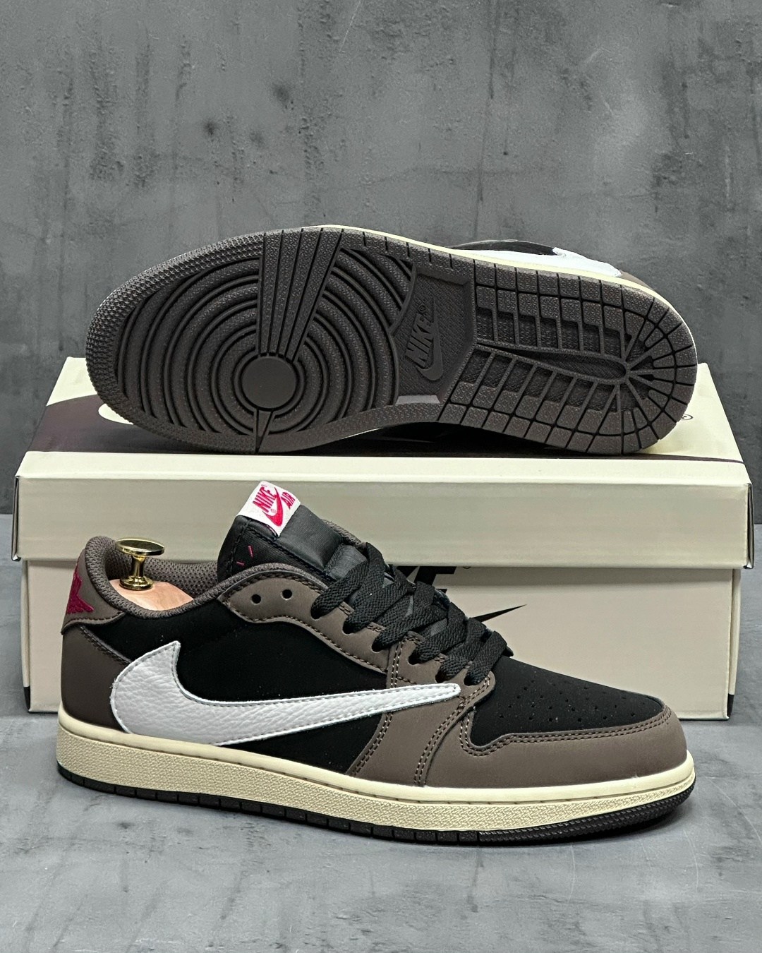 кроссовки nike air jordan 1 low travis scott,кроссовки nike travis scott x air jordan 1 low,nike air jordan 1 low travis scott,nike air jordan 1 low x travis scott,nike air jordan 1 travis scott