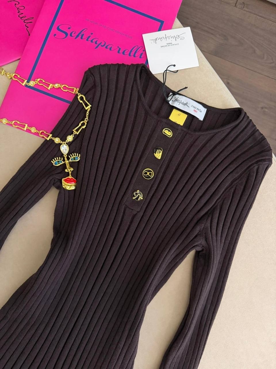 трикотажное платье,платье трикотажное женское,schiaparelli женское трикотажное платье шоколадного цвета,джемпер женский,платье коричневое