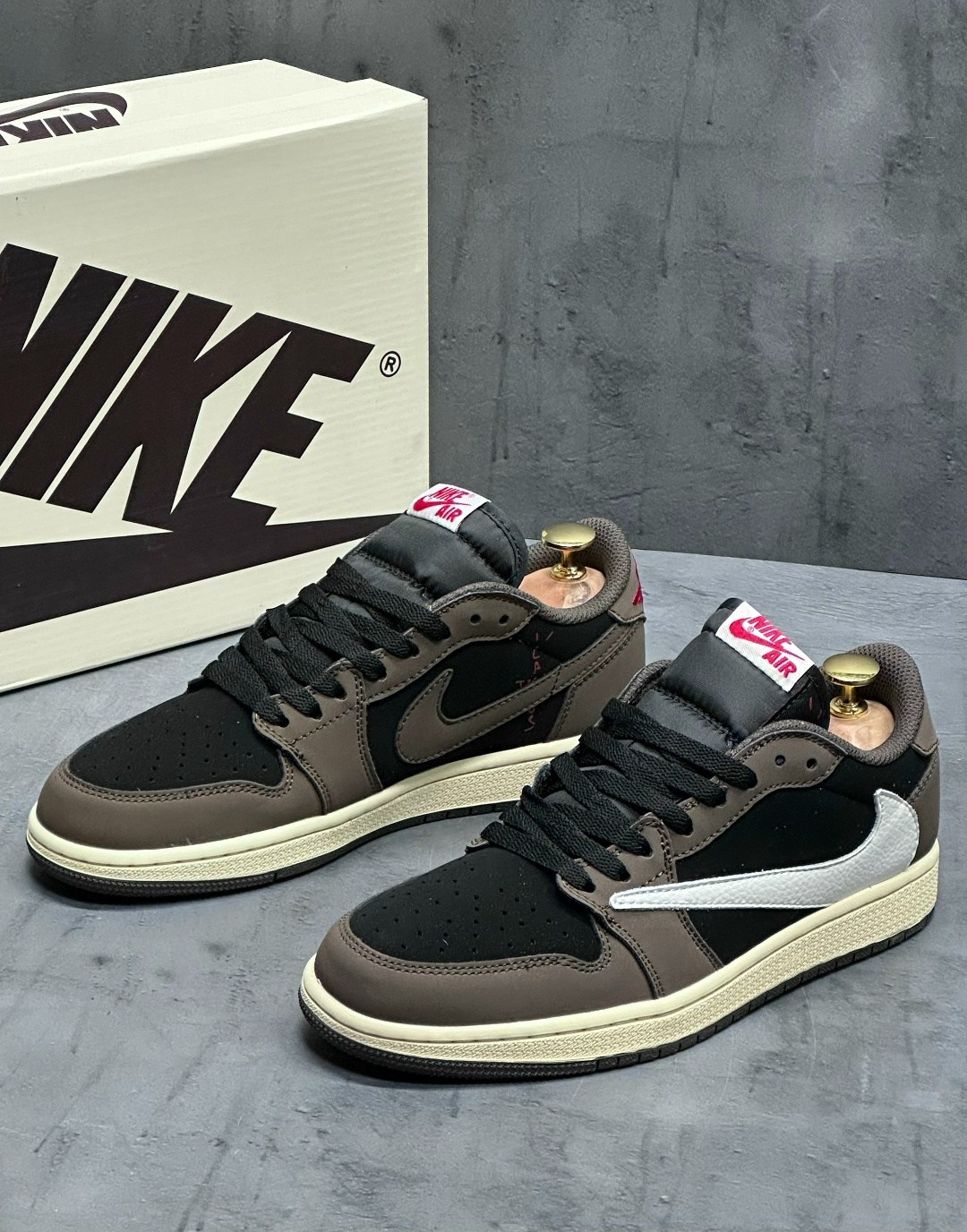 кроссовки nike air jordan 1 low travis scott,кроссовки nike travis scott x air jordan 1 low,nike air jordan 1 low travis scott,nike air jordan 1 low x travis scott,nike air jordan 1 travis scott