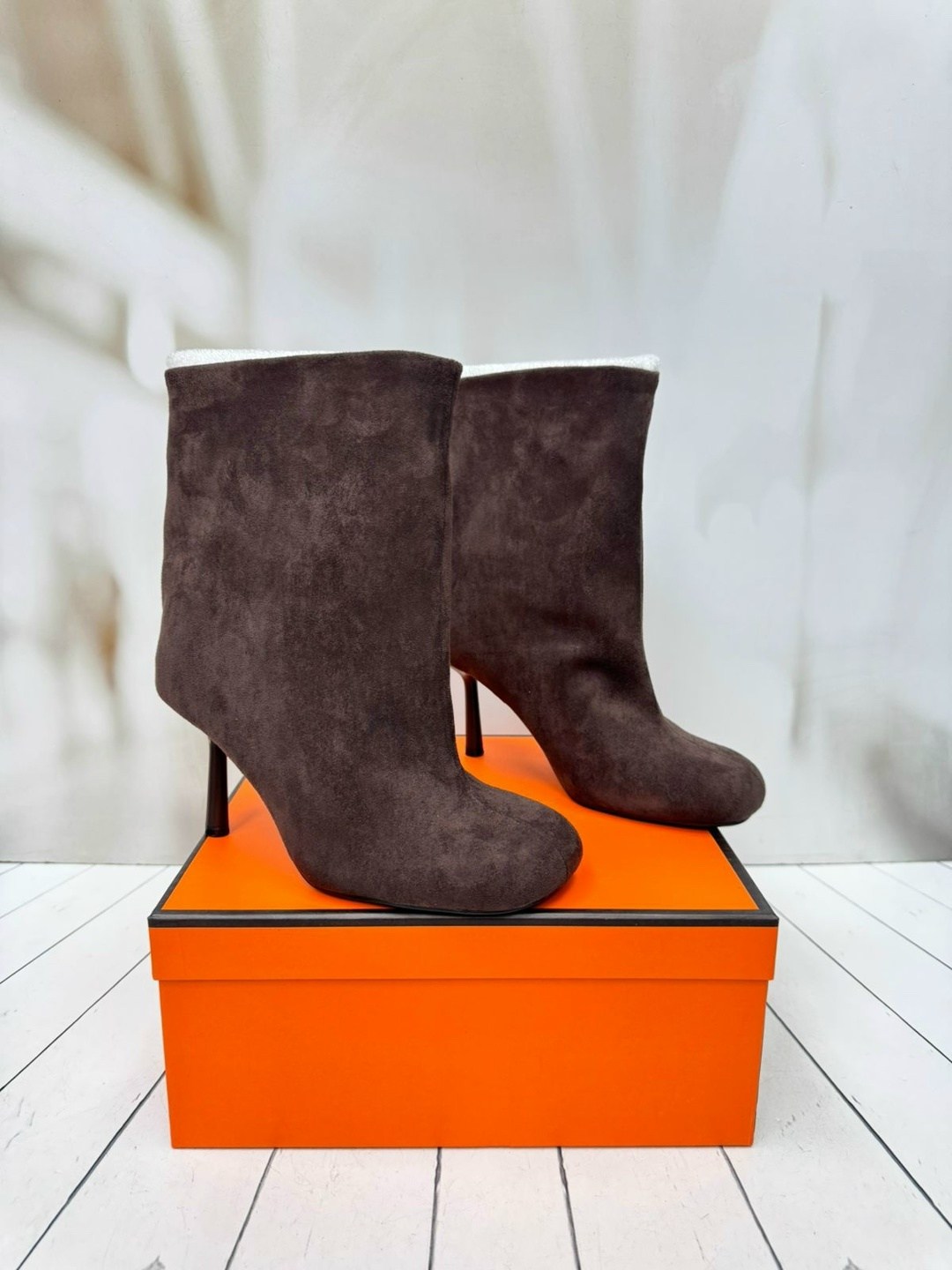 ,замшевые ботильоны,женские ботильоны, женская,ботильоны изабель марант