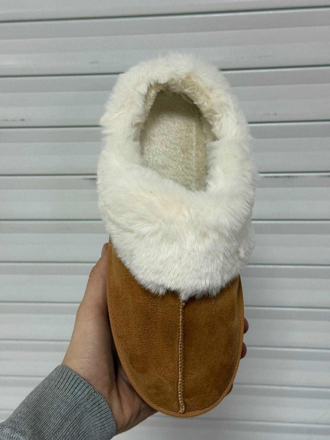 женские пушистые меховые тапочки на платформе,,женские тапочки,тапочки домашние женские,меховые тапочки