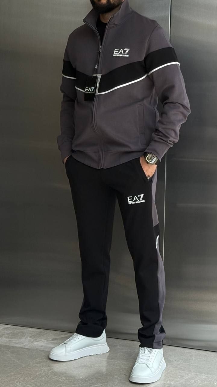 костюм ea7 emporio armani s tracksuit,костюм армани еа7,спортивный костюм армани еа7,мужские спортивные костюмы,костюм спортивный tracksuits ea7