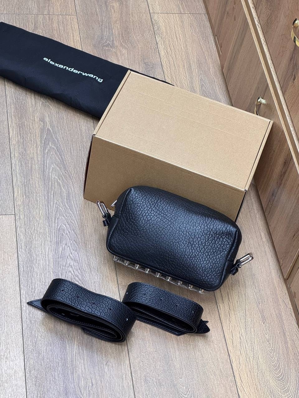 сумка,кожаная сумка,черная сумка,сумочка кожаная,сумки женская