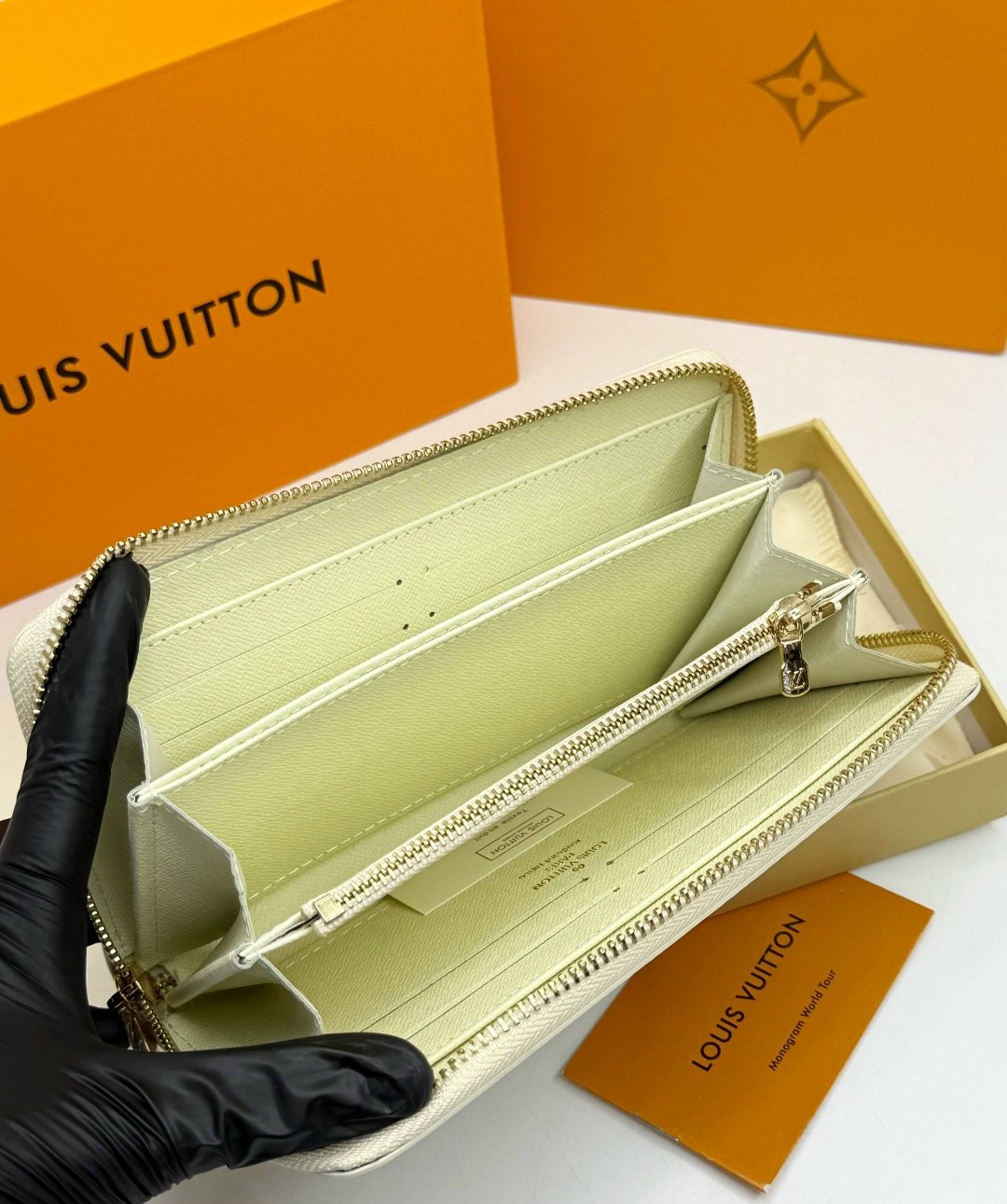 кошелек louis vuitton,кошелёк louis vuitton серый,кошелек louis vuitton луи витон,кошелек луи виттон,louis vuitton портмоне