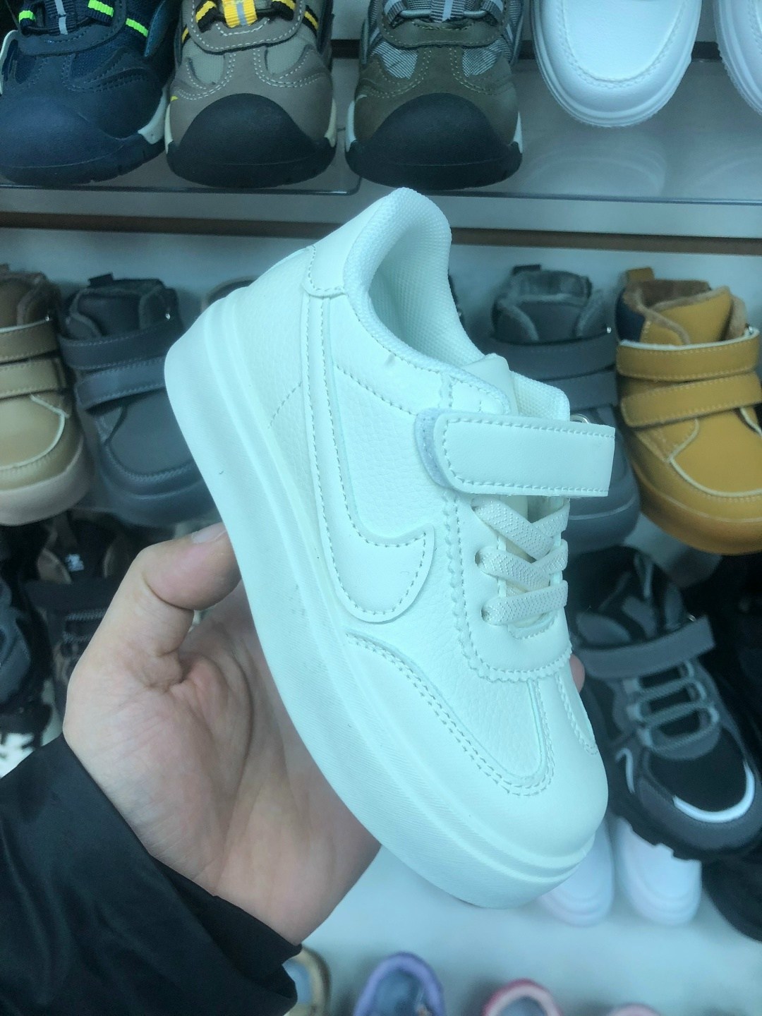 белые кроссовки,кроссовки мальчику,кроссовка детская,,детские кроссовки