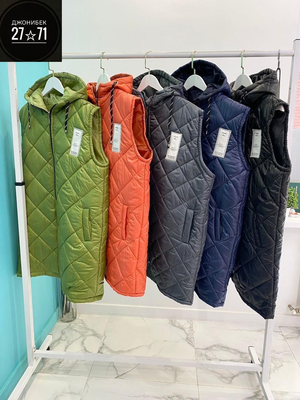 жилетка женская,жилет женский,женская безрукавка,жилетка,теплый жилет