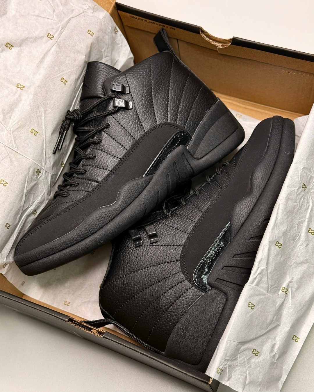 jordan 12 black,кроссовки air jordan 12 retro winterized bq6852-001 черный,air jordan 12,air jordan 12 retro,jordan air jordan 12 retro