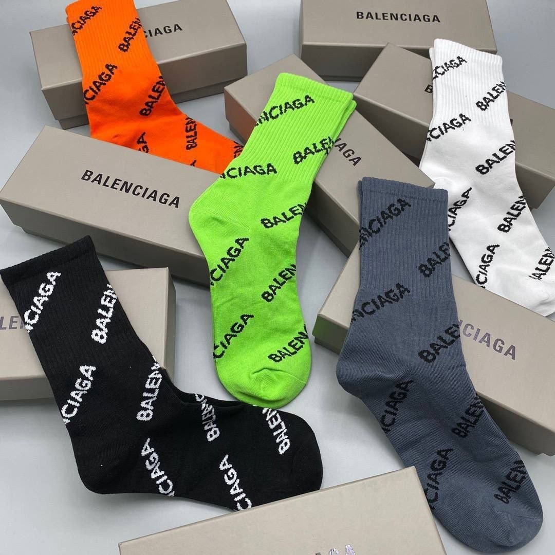 носки balenciaga,комплект носков balenciaga,balenciaga socks,баленсиага сокс,мужские черные носки balenciaga