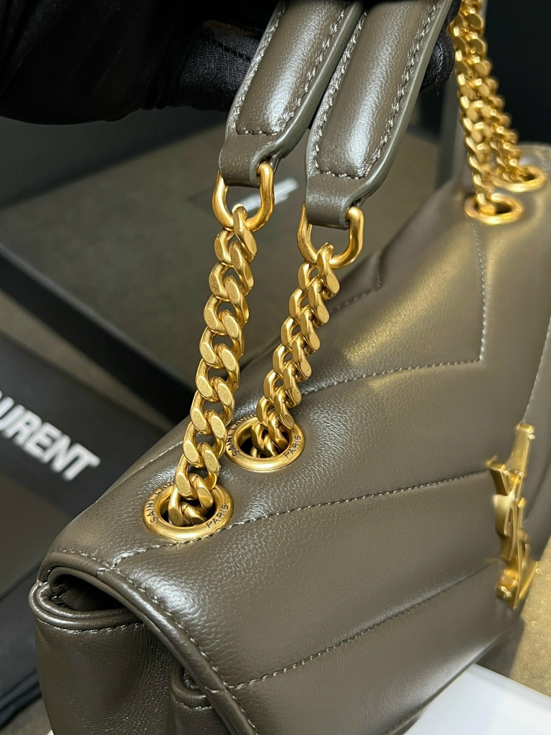 сумка на плечо saint laurent,yves saint laurent сумка на плечо,yves saint laurent сумка,сумка saint laurent,сумка на плечо