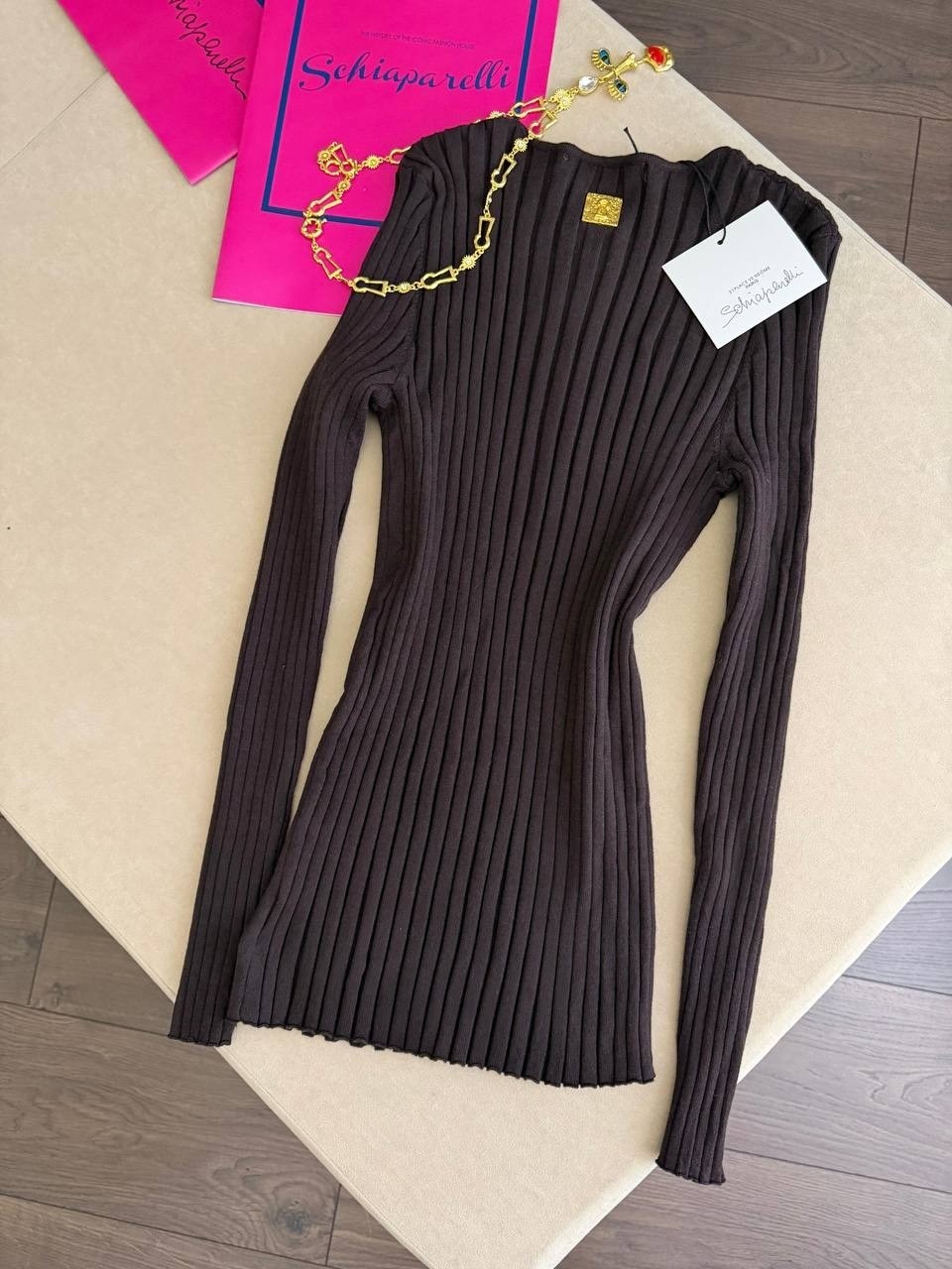 трикотажное платье,платье трикотажное женское,schiaparelli женское трикотажное платье шоколадного цвета,джемпер женский,платье коричневое