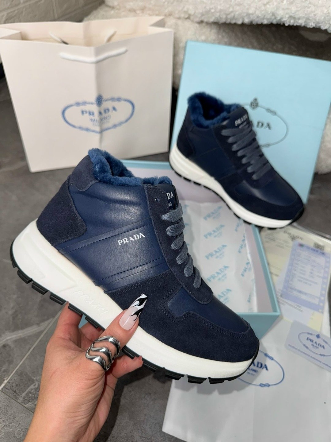 кроссовки prada,мужские кроссовки prada,,кроссовки prada женские,prada