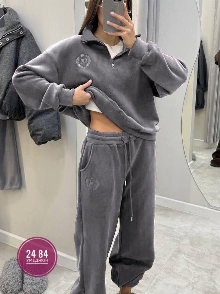 спортивный костюм женский на флисе,костюм на флисе,спортивный костюм женский,спортивный костюм,спортивный костюм велюровый