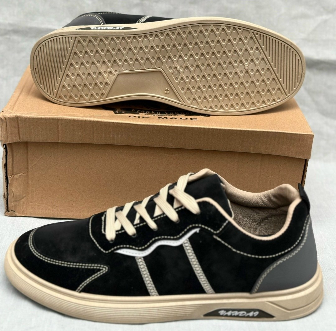 ,мужская ,замшевые кроссовки,кроссовки для мужчин,спортивная  мужская