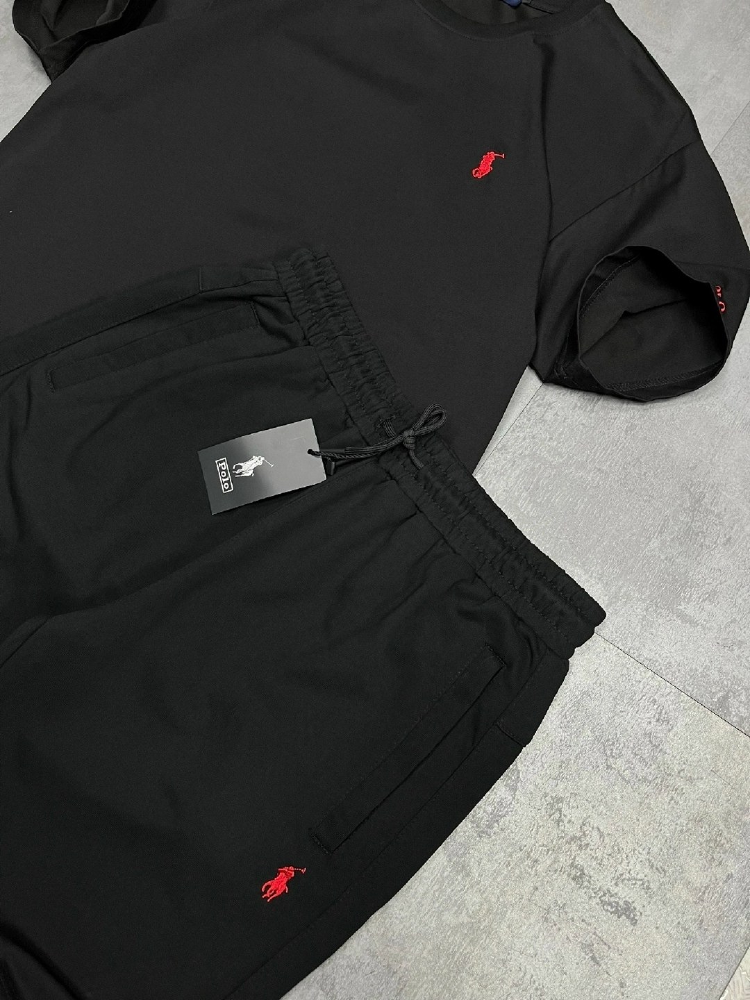 футболки комплект,шорты для мужчин,спортивные костюм,спортивные костюмы мужские,костюм двойка