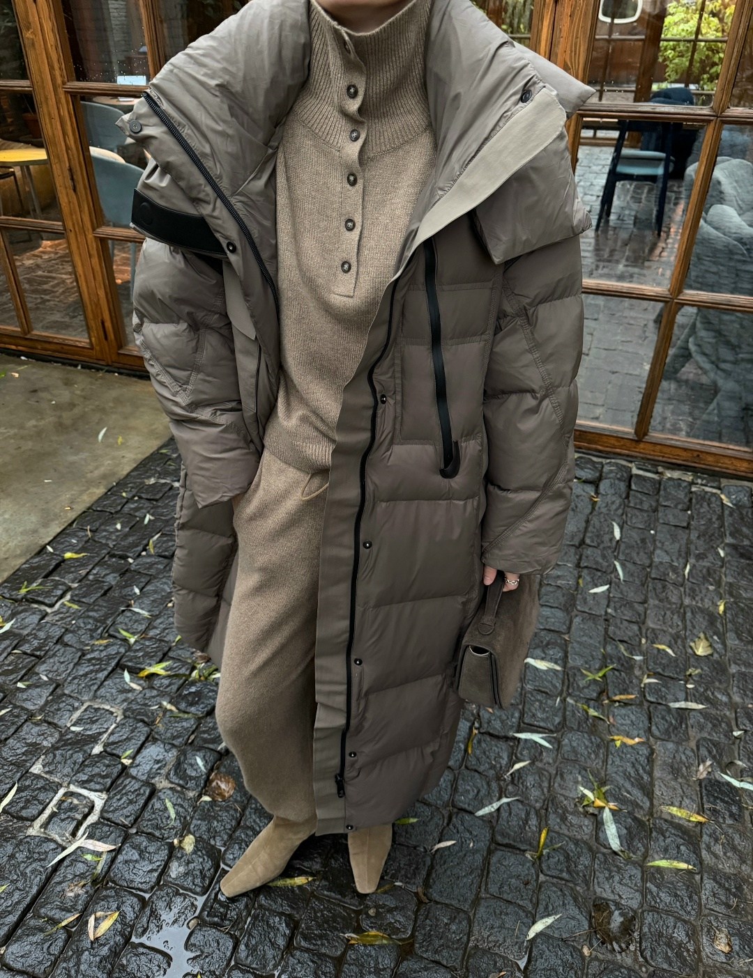 пуховики,пуховик зимний длинный с капюшоном оверсайз anna grakova,пуховик torriss,женские пуховики,длинный пуховик