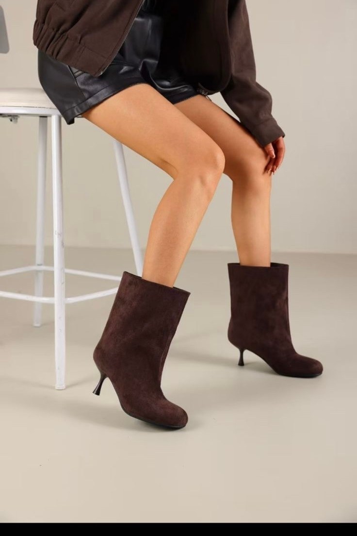 ботильоны серые замшевые,замшевые ботильоны,замшевые ботильоны stuart 75 stuart weitzman серый,ботильоны,ботильоны женские