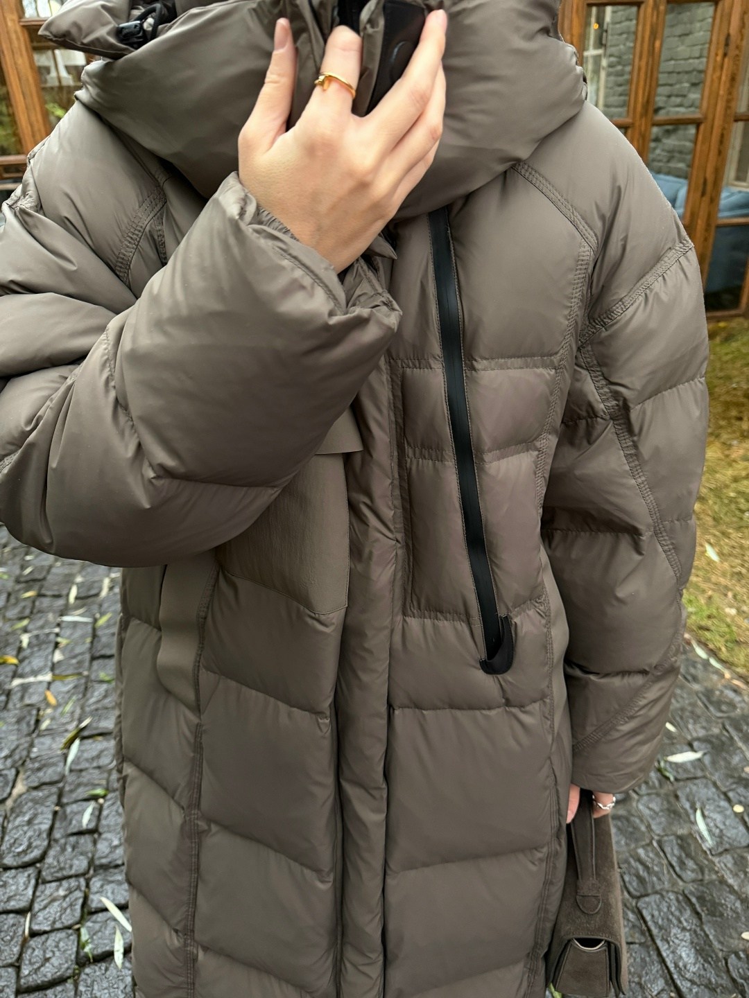 пуховики,пуховик зимний длинный с капюшоном оверсайз anna grakova,пуховик torriss,женские пуховики,длинный пуховик