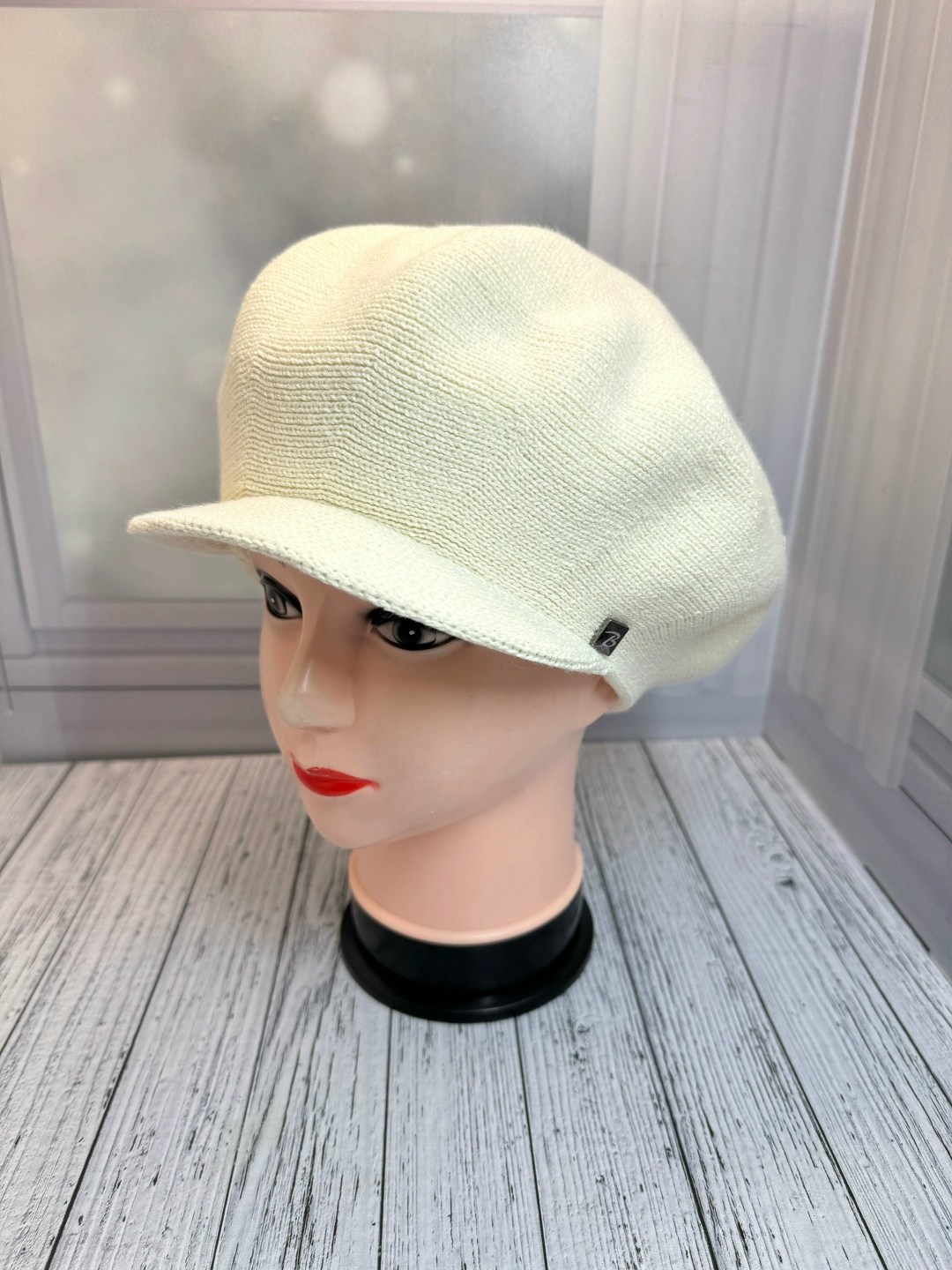 шапка для женщин,кепка женская,вязаная кепка женская,береты женские,женская шапка