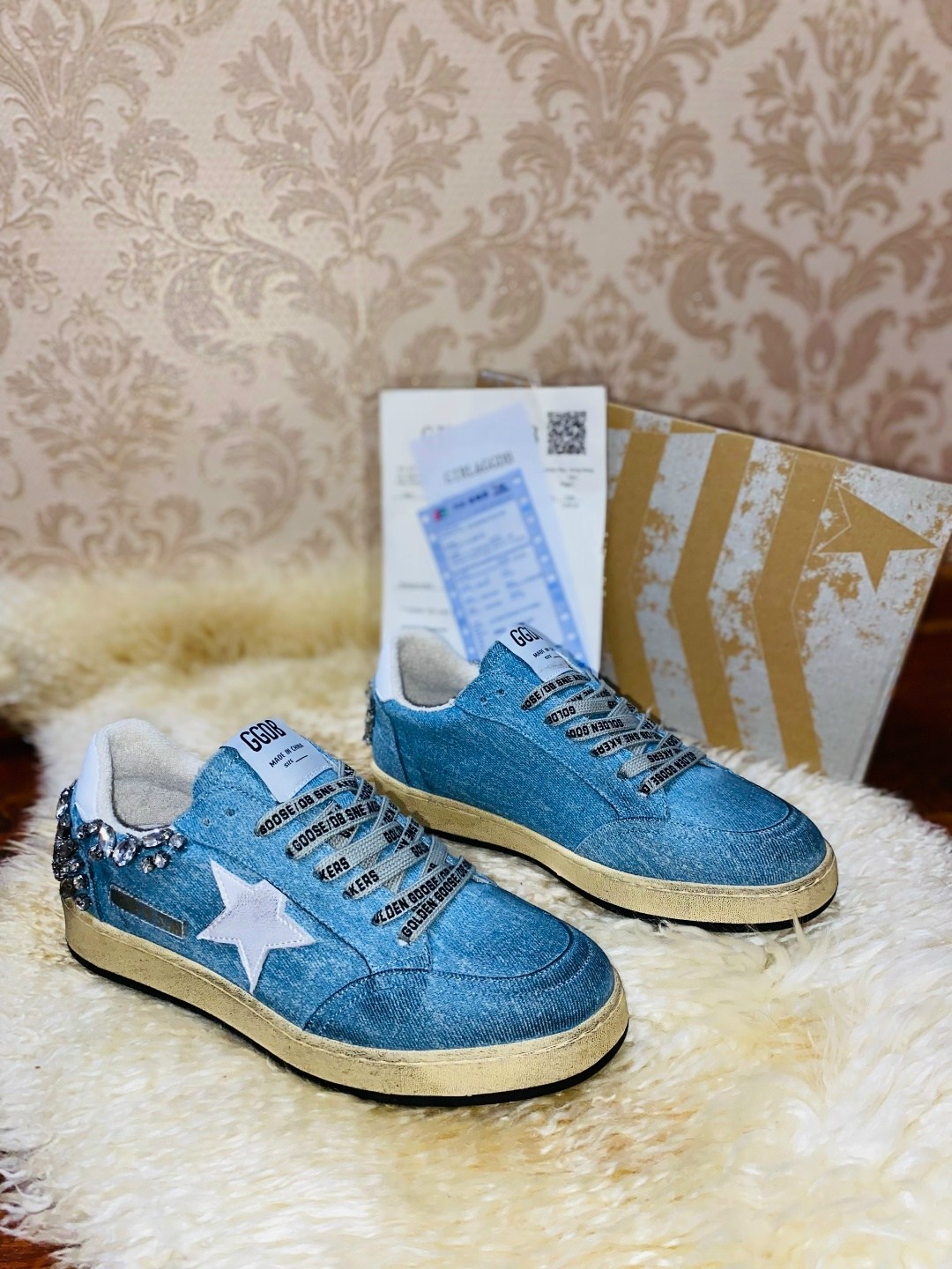 ,golden goose кеды,кроссовки golden goose,кроссовки джинсовые,кроссовки со звездами