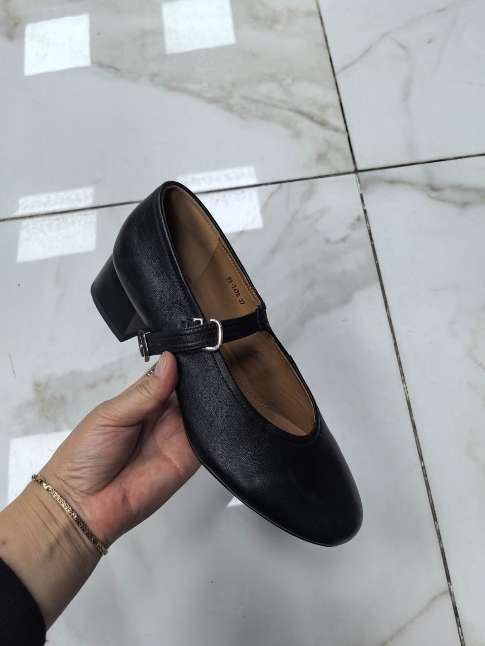 ,туфли женские,туфли без каблука женские, женская,туфли лакированные