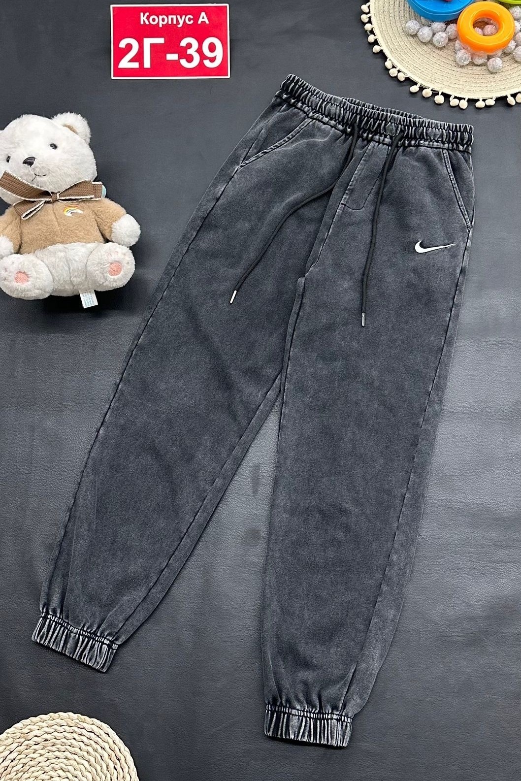 брюки спортивные,спортивные штаны,спортивные штаны nike,штаны брюки,брюки спортивные штаны