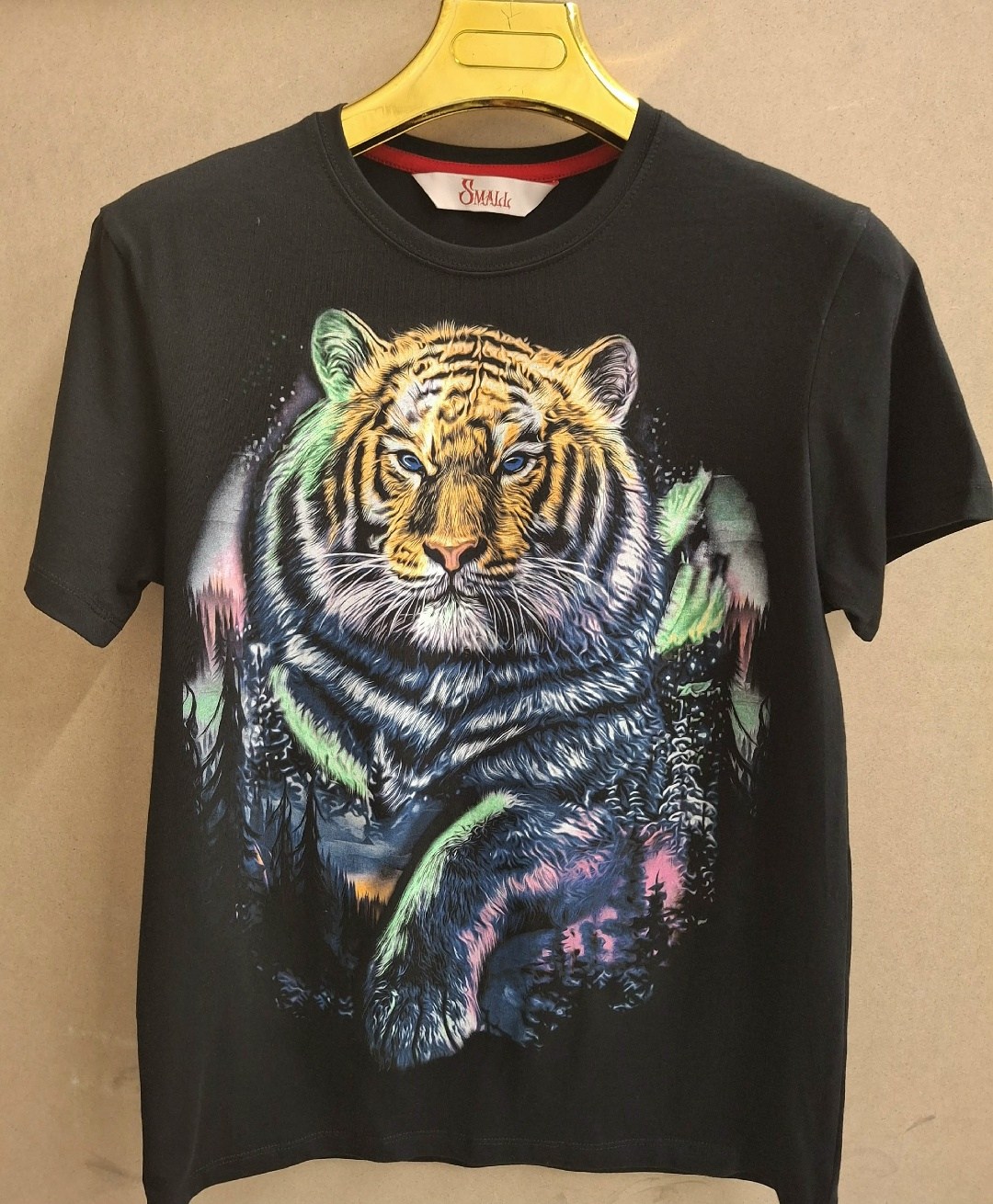 футболка с тигром,тигр в майке,мужские футболки тигр,футболка с рисунком,футболка с принтом