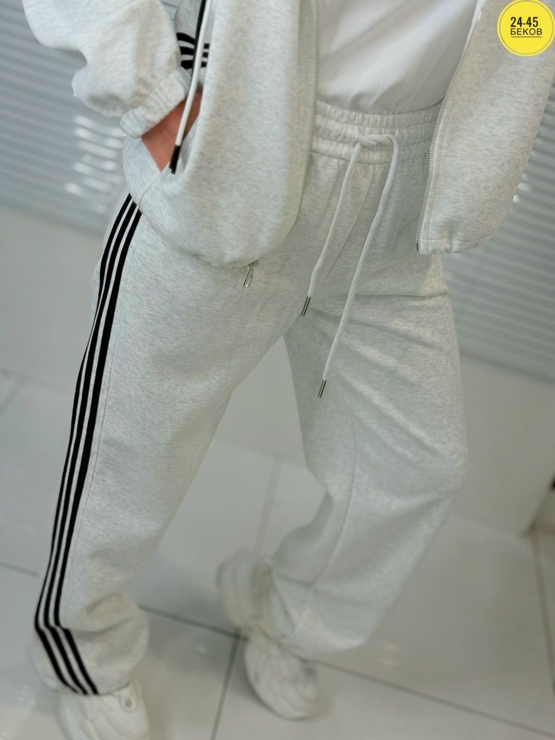 костюм спортивный,женский спортивный костюм,женский костюм,костюм спортивные женские костюмы,теплый спортивный костюм