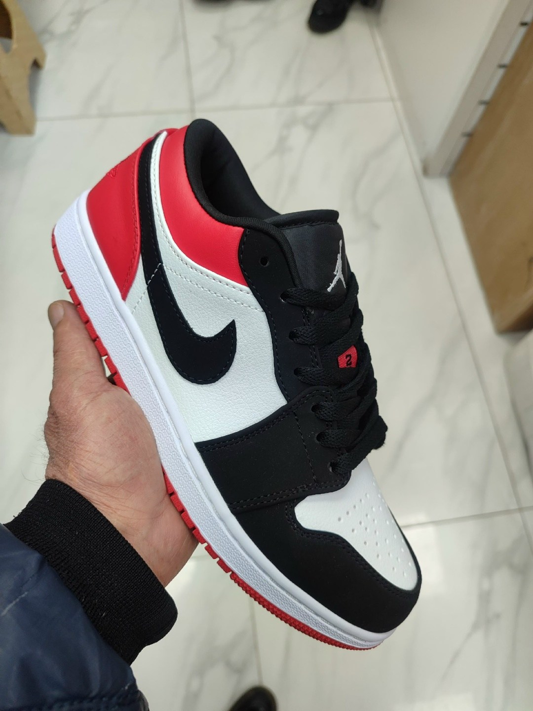 кроссовки мужские nike air jordan 1,кроссовки nike air jordan 1 low,air jordan 1 low shadow toe,nike air jordan 1 low,nike air jordan 1