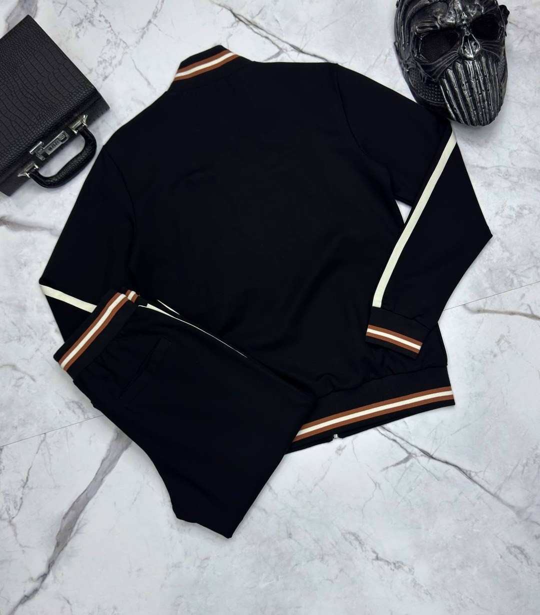 спортивный костюм hermes,спортивные мужские костюмы хермес,спортивный костюм мужской hermes,мужской спортивный костюм,спортивный костюм