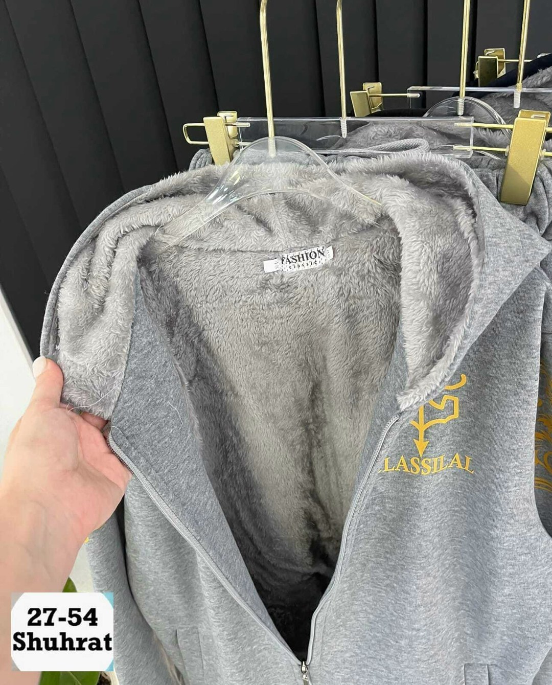 утеплённые спортивные костюмы мужские брендовые,теплый спортивный костюм мужской,спортивный костюм мужской зимний,костюм спортивный мужской,спортивные костюмы мужские брендовые зимние