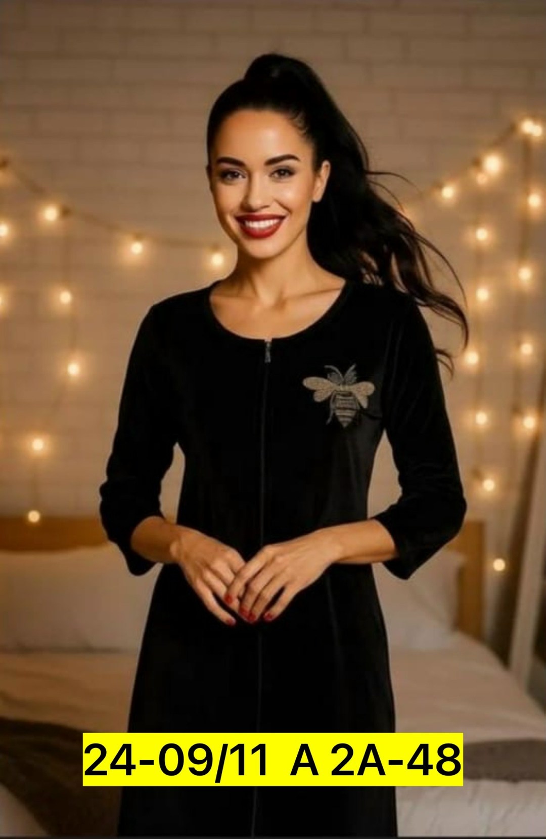 одежда со стразами,термонаклейка на одежду со стразами,толстовка со стразами,нашивка для одежды,термонаклейка на одежду из страз