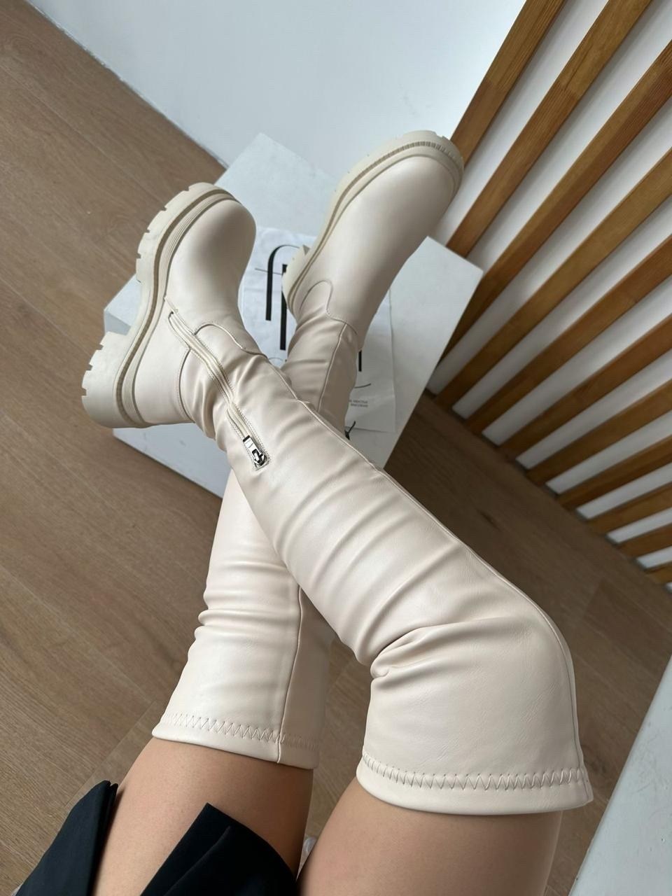 ботфорты женские,сапоги,демисезонные ботфорты,ботфорты,молочные ботфорты